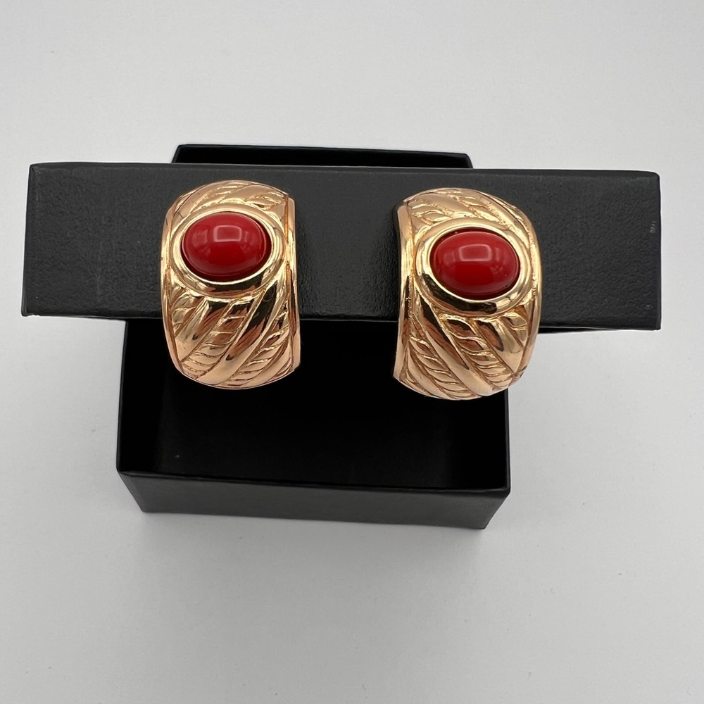 CHRISTIAN DIOR Red Coral Cabochon Clip
On Earrings Vintage